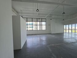 Hh @ Kallang (D13), Factory #581354791
